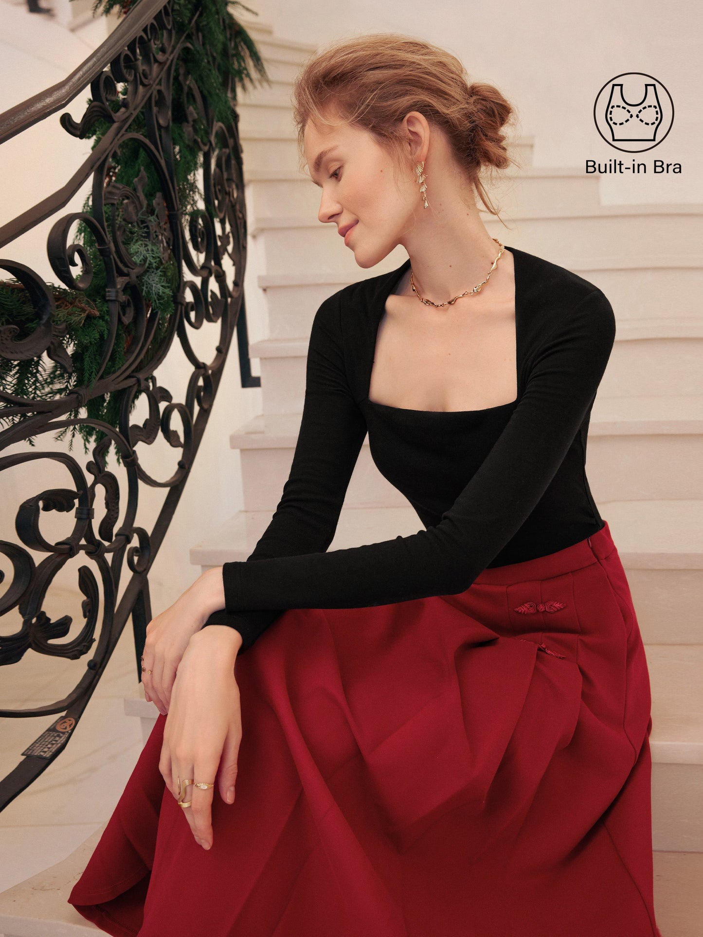 Coco | Kutni četvrtasti izrez s bočnim naborima 