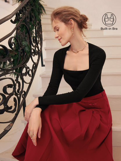 Coco | Kutni četvrtasti izrez s bočnim naborima 