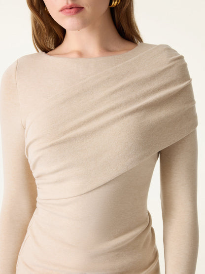 Poluprozirni top dugih rukava s naborima od Tencel vune 