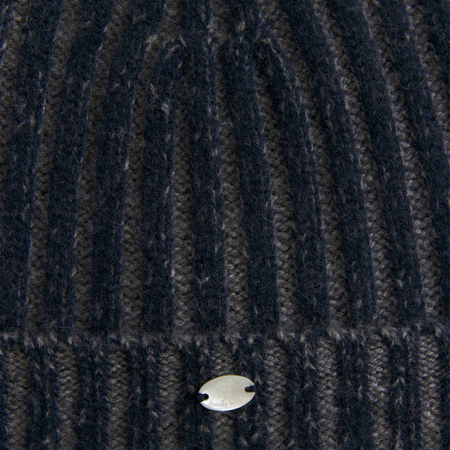 Coco -  Widok żebra czapki