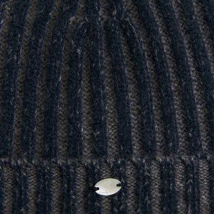 Coco -  Widok żebra czapki